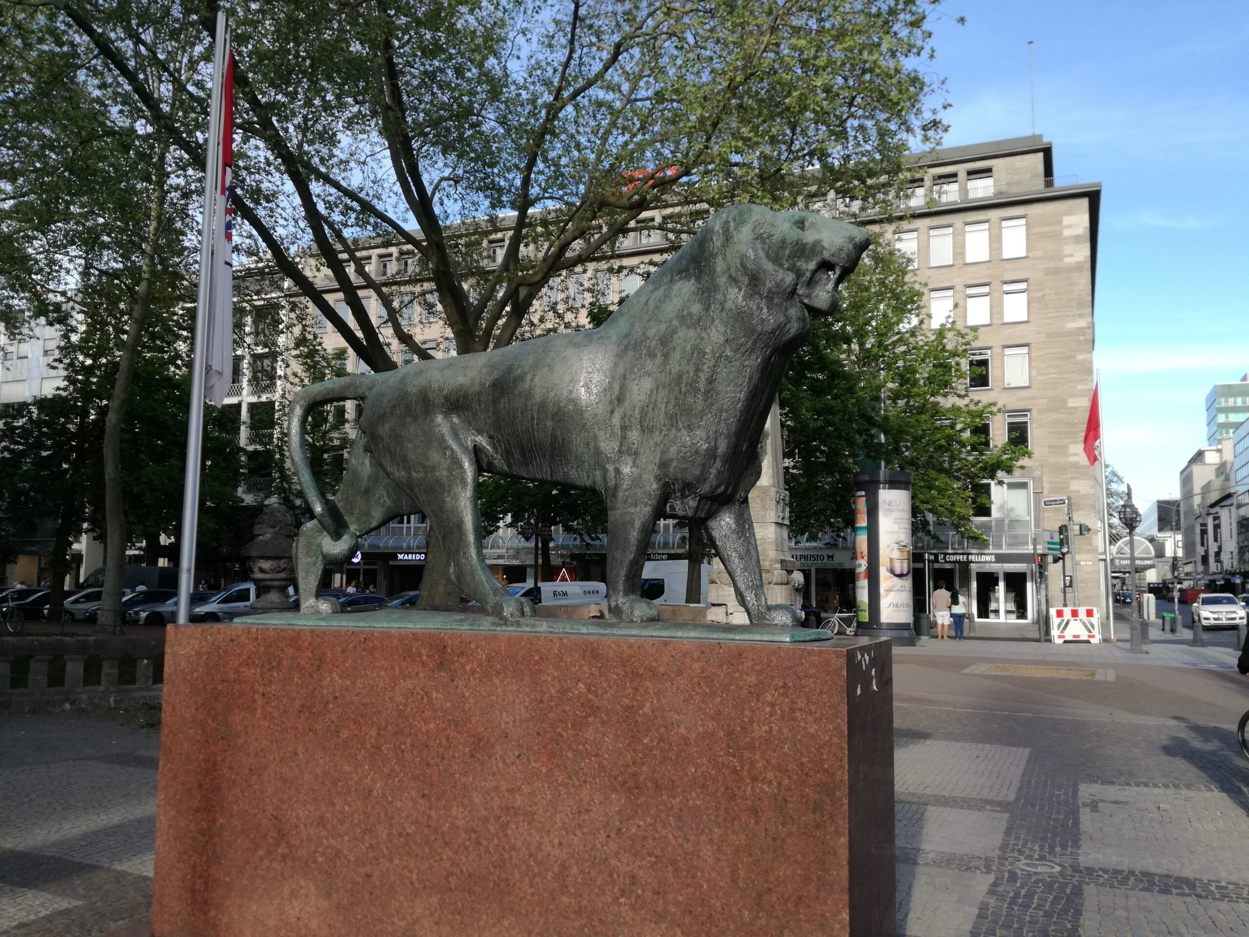 베르기셔 뢰베 기념물 (베르기셔 뢰베 덴크말)